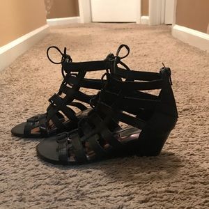 Steve Madden Black Wedge Sandals